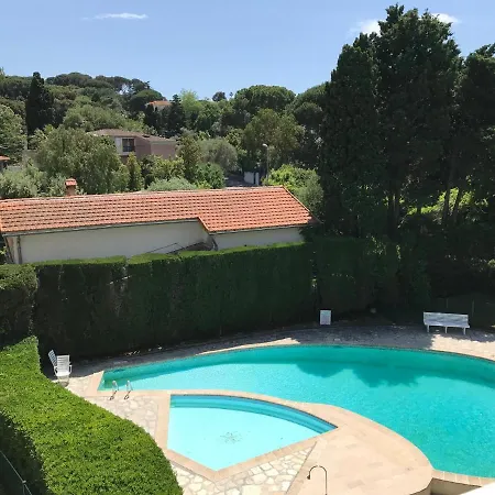 Capleouna Le Saint-alexandre Апартаменты